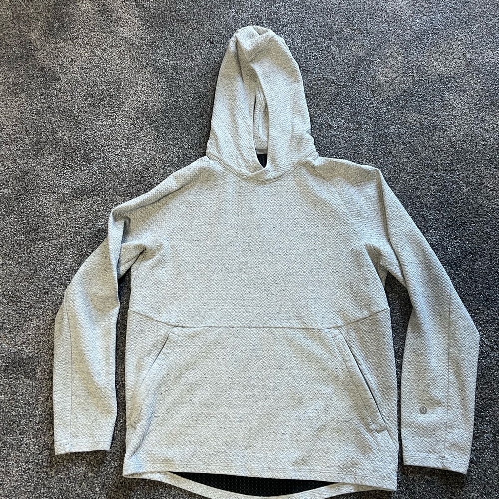 Lululemon men’s at ease hoodie - heathered gray